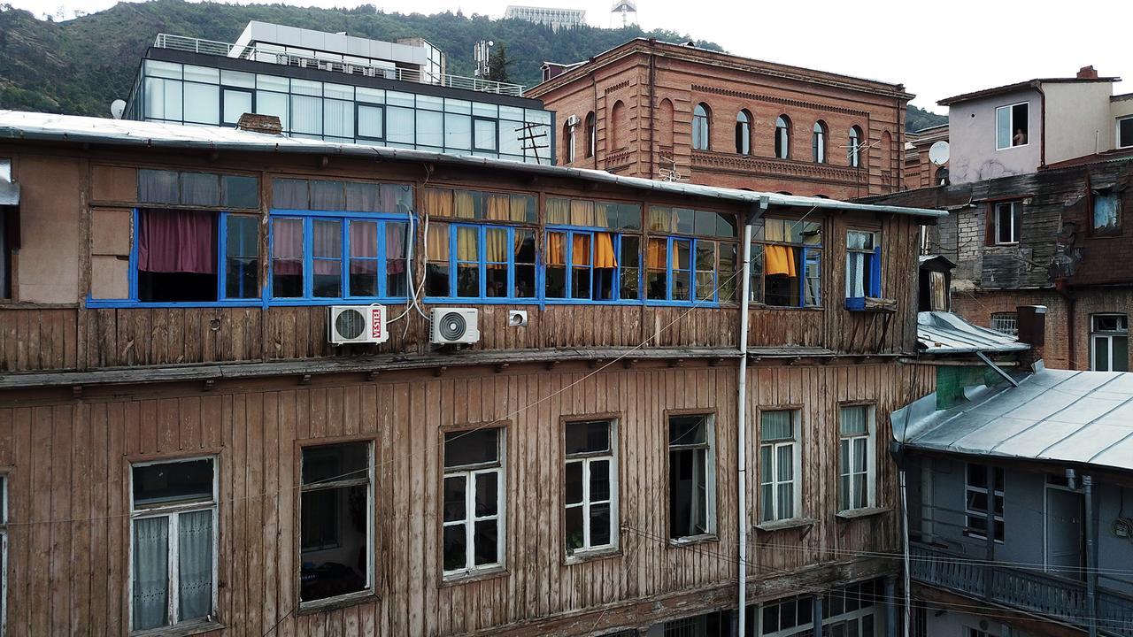 Royz Hostel Tbilisi Buitenkant foto